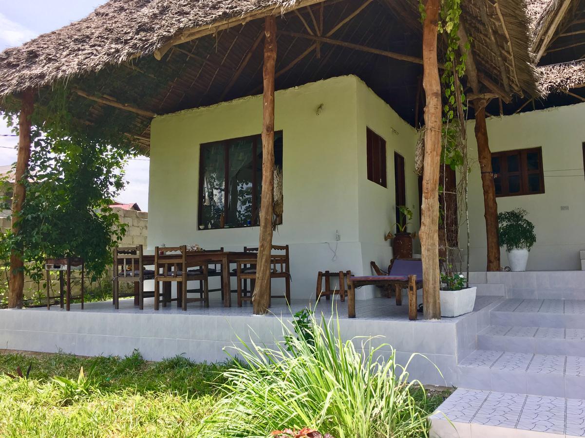 D&J Villa Kiwengwa  ภายนอก รูปภาพ